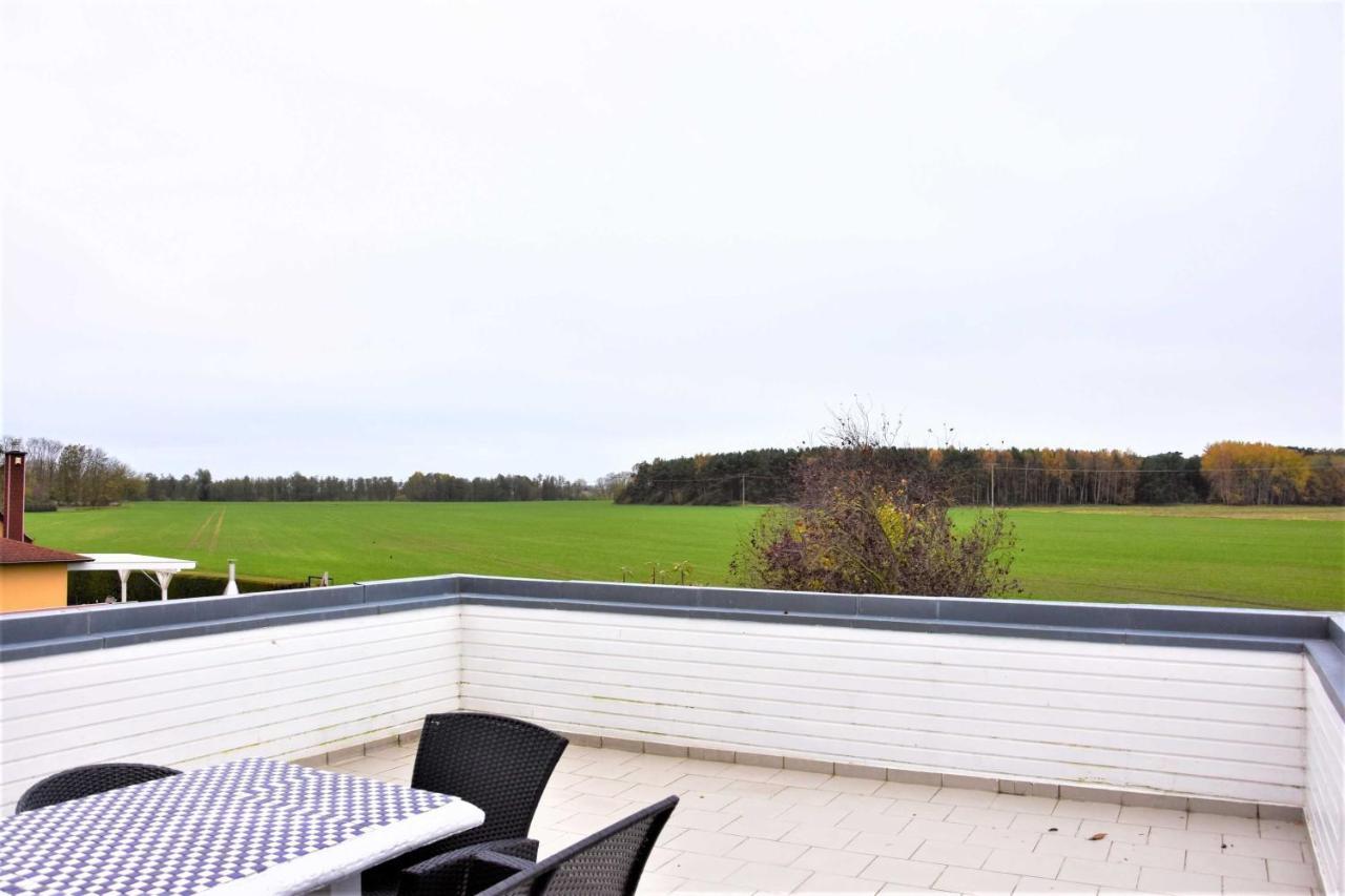 Ferienhaus Bannemin Apartment Exterior photo