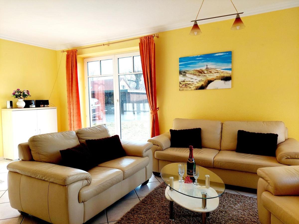 Ferienhaus Bannemin Apartment Exterior photo